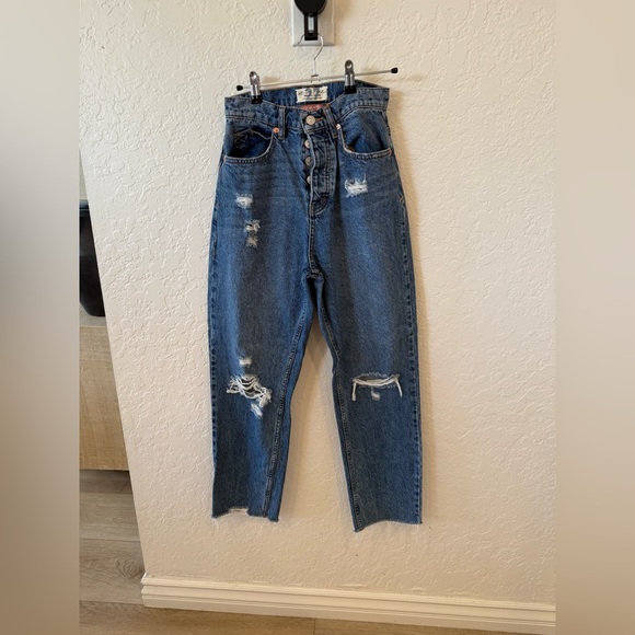 We The Free High Rise Blue Jeans - Picture 4 of 6